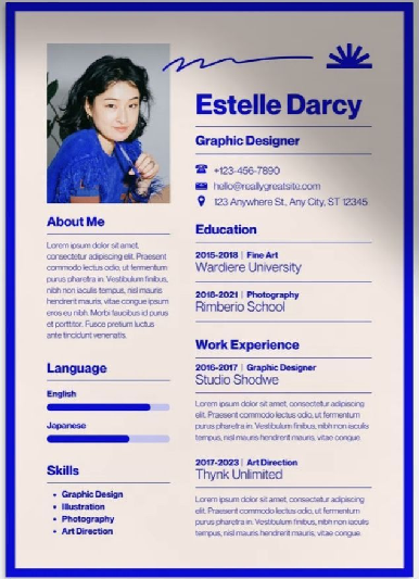 Graphic Designer Modern Blue Frame Layout